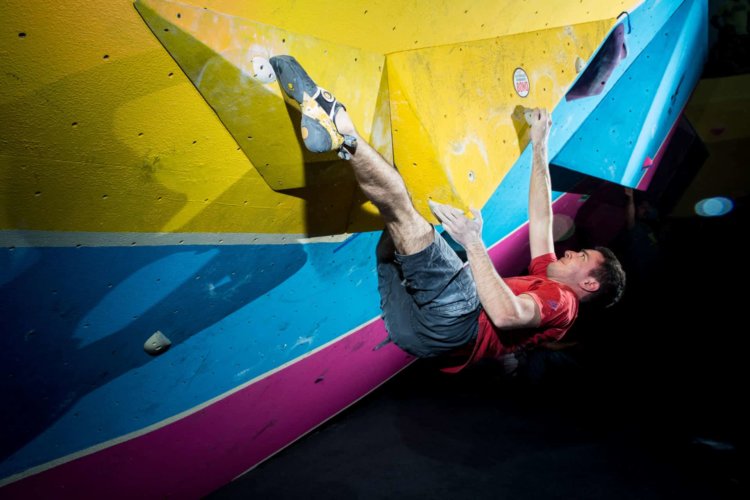 Muro-de-escalada-Bloce-centro-de-boulder-1