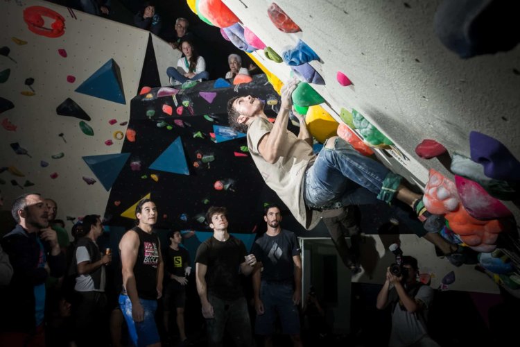 Muro-de-escalada-Bloce-centro-de-boulder-4